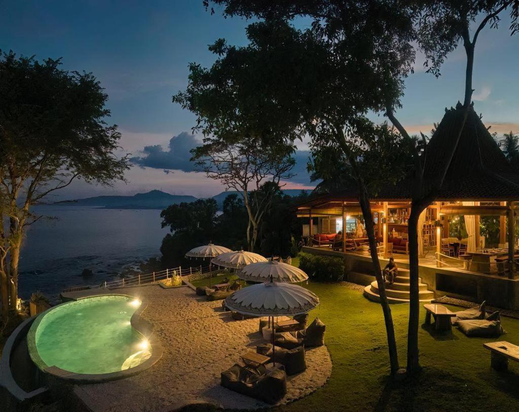 Bali Cliff Glamping Ξενοδοχείο Seraya Εξωτερικό φωτογραφία